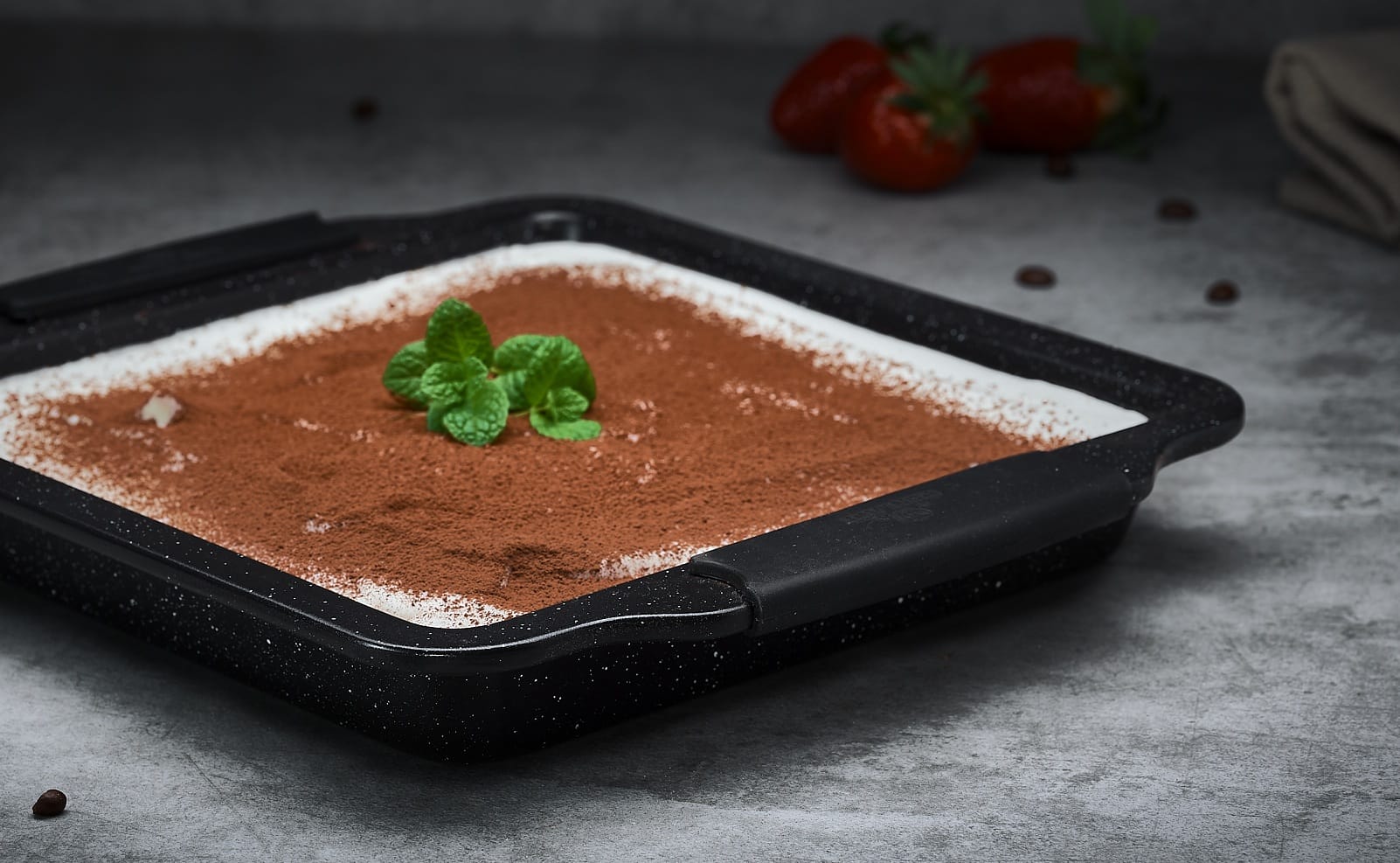 Desery, które można przygotować dzień wcześniej – oszczędność czasu w Sylwestra