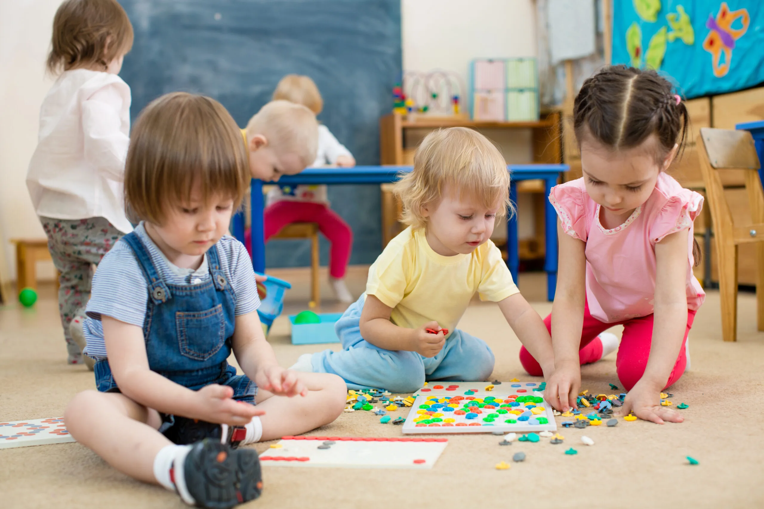 Program nauczania w przedszkolu – co powinno Cię zainteresować jako rodzica?