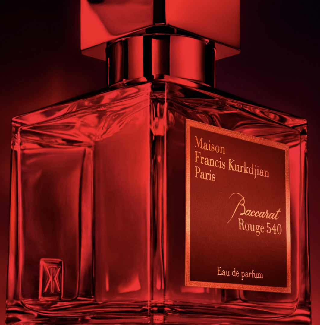 Baccarat Rouge 540 ekstrakt perfum – czerwony klejnot w świecie zapachów